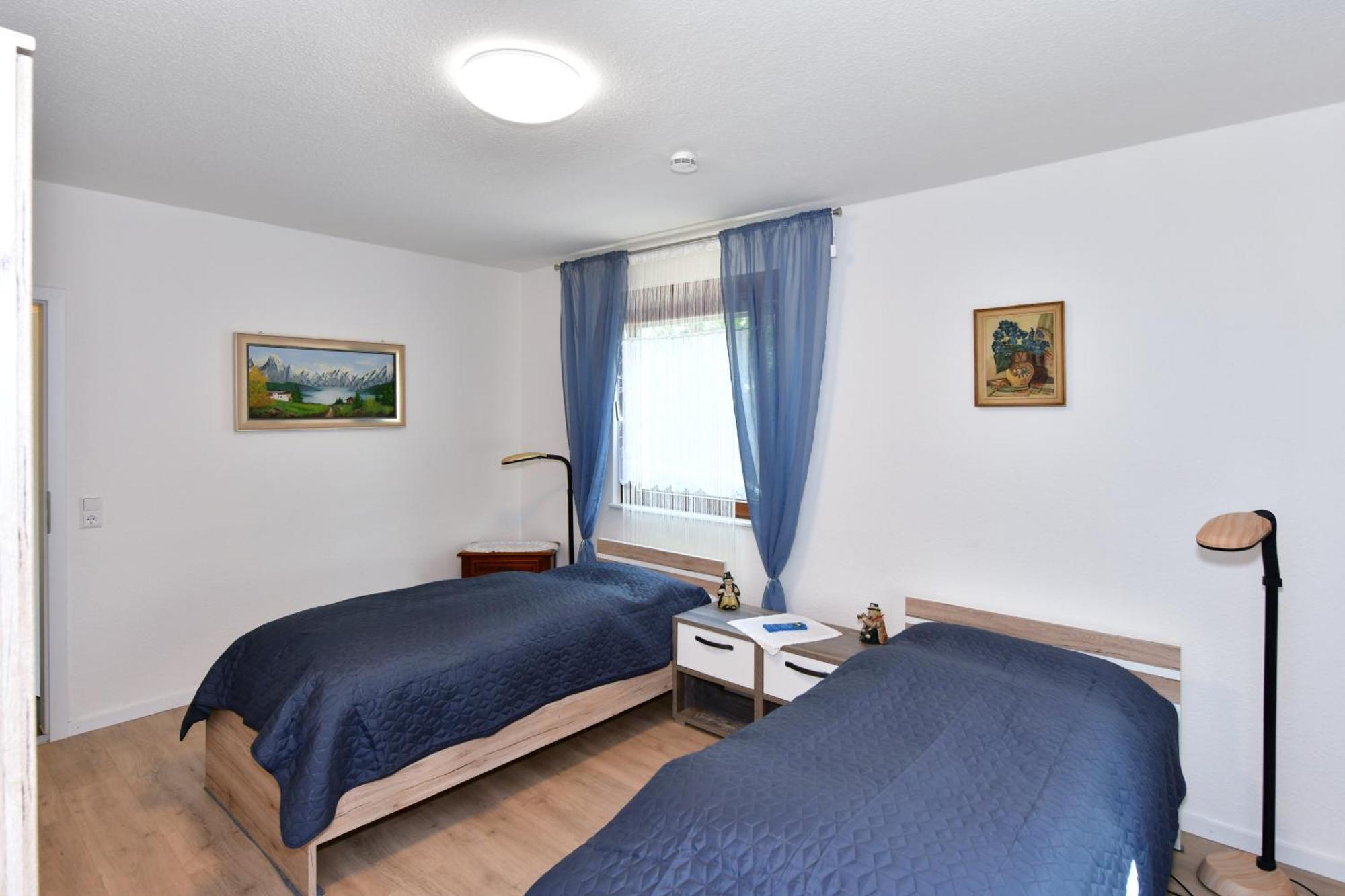 Gaestehaus In Schopfheim, 20 Km Zur Schweiz-Basel, Direkte S-Bahnverbindung Bagian luar foto
