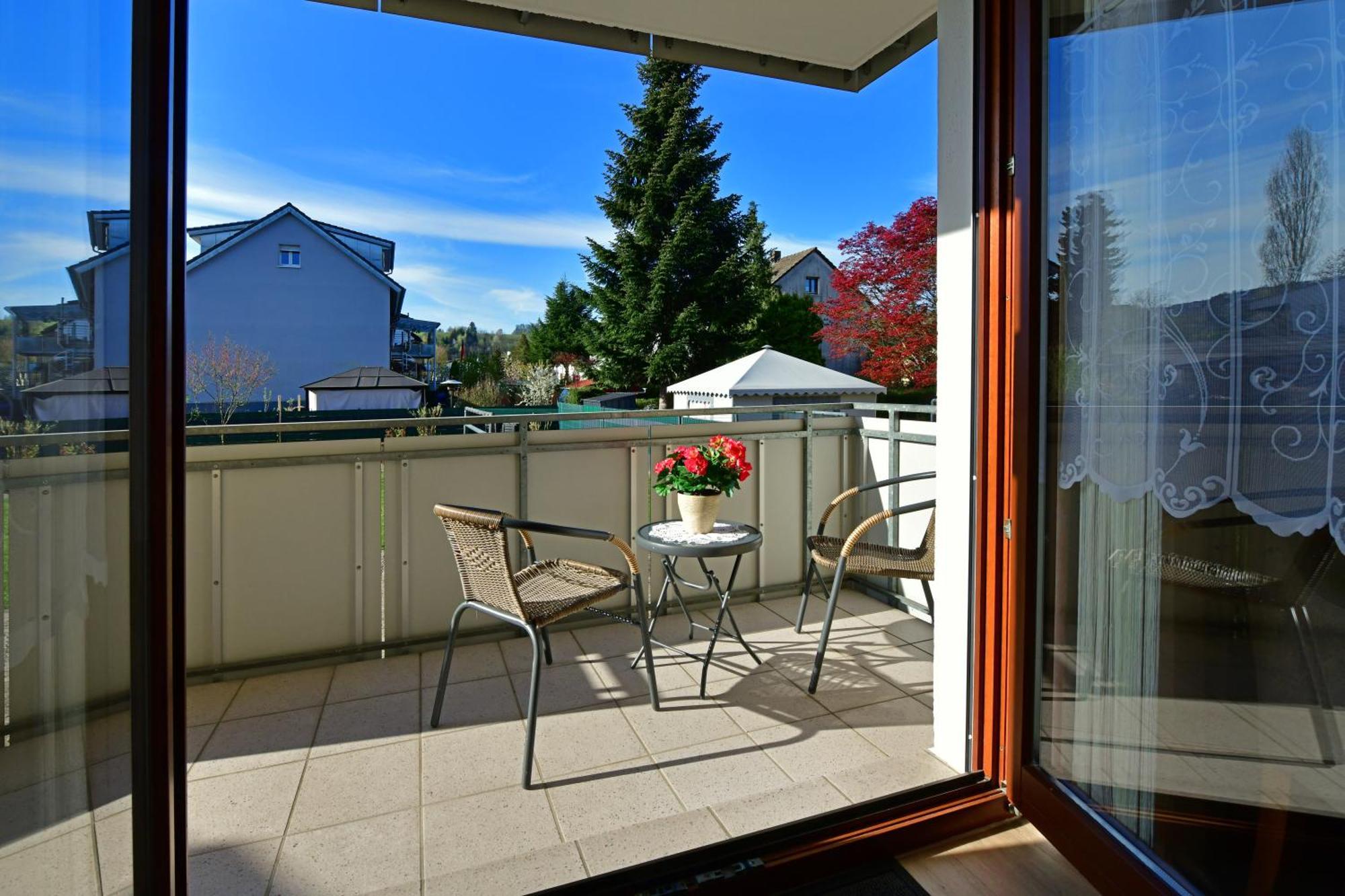 Gaestehaus In Schopfheim, 20 Km Zur Schweiz-Basel, Direkte S-Bahnverbindung Bagian luar foto
